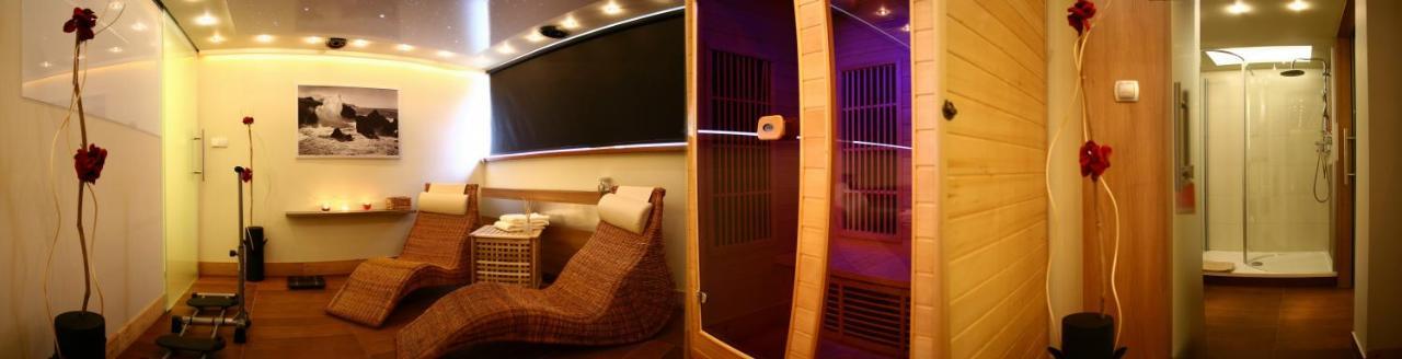 Apartamenty Wislany Brzeg Устрон Екстериор снимка